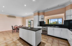 99 Main Road, Robe, SA 5276