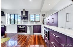 27 Macaulay Street, Kawana, Qld 4701