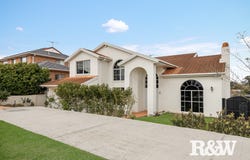 27 Explorers Way, St Clair, NSW 2759