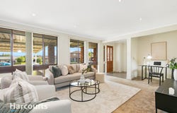 17 Tumut Place, St Clair, NSW 2759