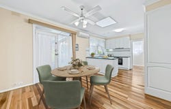 271 Gallaghers Road, Glen Waverley, Vic 3150