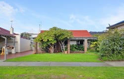149 St Brigids Terrace, Scarborough, WA 6019