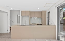 32/57 Moss Road, Wakerley, Qld 4154