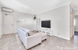 7/57 McGlinn Way, Cloverdale, WA 6105