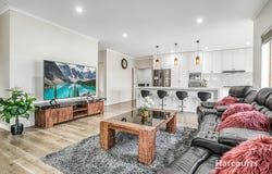 8 Allardice Parade, Berwick, Vic 3806