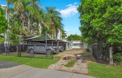 13 Foote Street, Mooloolaba, Qld 4557