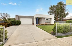 15 Nelson Street, Darley, Vic 3340
