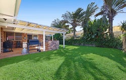 11 Range Court, Arundel, Qld 4214