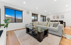 33 Praiano Avenue, Berwick, Vic 3806