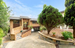 842 Henry Lawson Drive, Picnic Point, NSW 2213