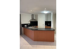 19 Strathmore Parkway, Ellenbrook, WA 6069