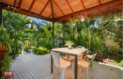 16 St Andrews Avenue, Isle Of Capri, Qld 4217