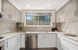 2/33 Barbara Street, Vermont, Vic 3133