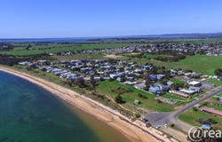 1 Cobb Road, Coronet Bay, Vic 3984