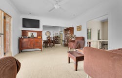 17 Appia Avenue, Seven Hills, Qld 4170