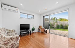 4/7 Furnew Street, Springvale, Vic 3171