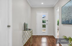9  Canons Crescent, Manor Lakes, Vic 3024