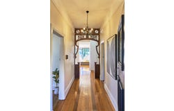 7 Burnside Avenue, New Town, Tas 7008