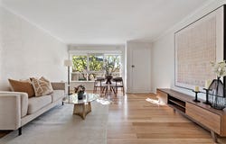 1/39 Regent Parade, Cheltenham, Vic 3192