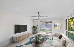 14 Centennial Place, Little Mountain, Qld 4551