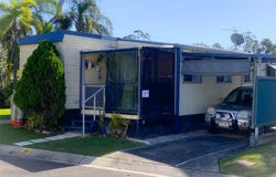 92A/570 Pine Ridge Road, Coombabah, Qld 4216