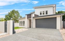 2/2 Compass Drive, Biggera Waters, Qld 4216