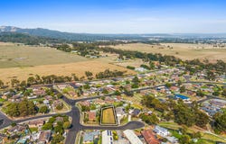 1 Dalpura Court, Churchill, Vic 3842