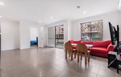 2/9 Central Terrace, Beckenham, WA 6107