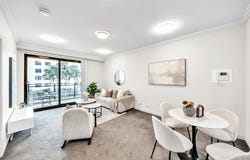 28/11 Bay Drive, Meadowbank, NSW 2114