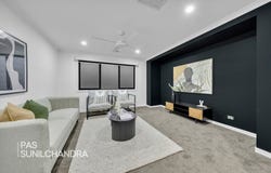 39 Castillo Avenue, Clyde North, Vic 3978