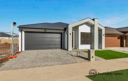 13 Archdale Street, Deanside, Vic 3336