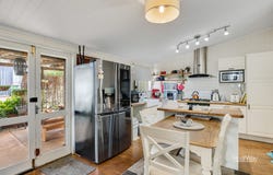 159 West Street, Newtown, Qld 4350