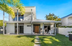 41 Miller Street, Urangan, Qld 4655
