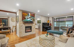 49 Ashburton Street, Chapel Hill, Qld 4069
