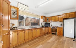 14 Dubbo Street, Albion, Vic 3020