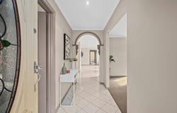 4 Cambourne Crescent, Seaford, SA 5169