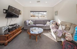 33 Boree Drive, Swan Hill, Vic 3585