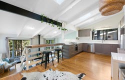 641 Beechmont Road, Lower Beechmont, Qld 4211