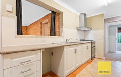 8 Jenkinson Street, Gosnells, WA 6110