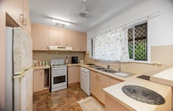 19 Tonkin Street, Heatley, Qld 4814