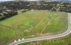 4 Golden Wattle Place, Kilmore, Vic 3764