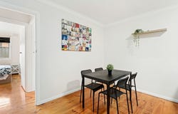 4/4 Burns Avenue, Clayton South, Vic 3169