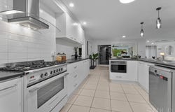 88 Santa Monica Drive, Augustine Heights, Qld 4300