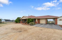 2 Kurt Way, Lewiston, SA 5501