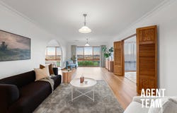11 Bainton Crescent, Melba, ACT 2615