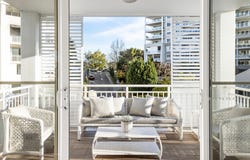 402/2 Peninsula Drive, Breakfast Point, NSW 2137