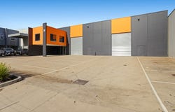 13 Sahra Grove, Carrum Downs, Vic 3201