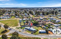 20 Moira Road, Collie, WA 6225