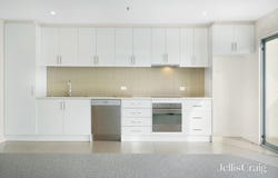 3/4 Binns Street, Montmorency, Vic 3094