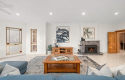 13 Carnarvon Avenue, Glenhaven, NSW 2156